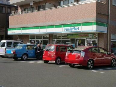 ファミリーマート 浜松中央三丁目店