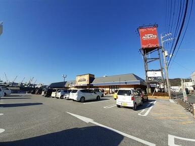 サンシャイン みさと店