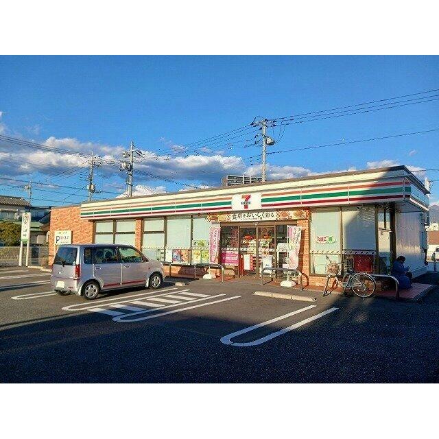セブンイレブン　富士市青島町店まで550m
