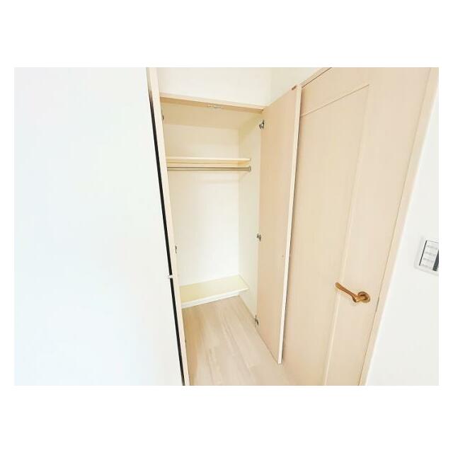 「北側洋室」クローゼット付きです。