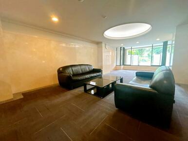 エントランスホール