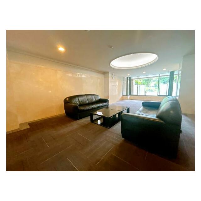 エントランスホール