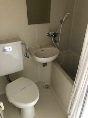 日々の疲れを癒すお風呂付です