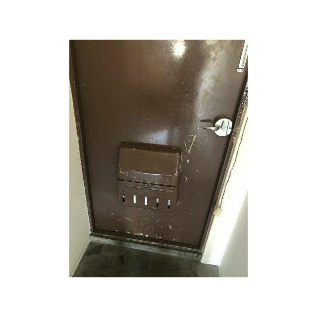 収納もある玄関です