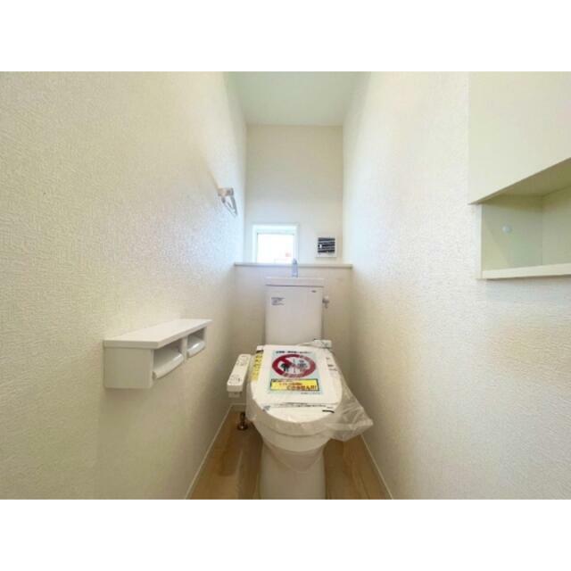 detached 字宇江城