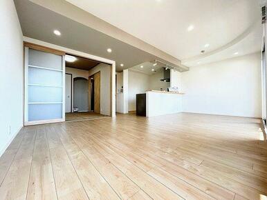 ＬＤＫ　和室と面している、お使いいただきやすい間取りです