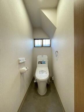 採光窓は臭い対策にもなって清潔な空間を保てます＾＾