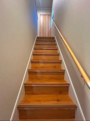 「階段」階段のお写真です。