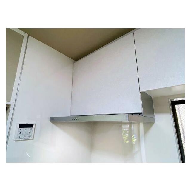 「キッチン」レンジフードも新品交換済みです。