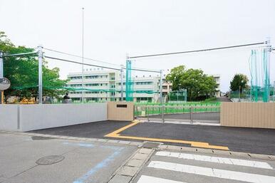 嘉島東小学校