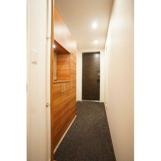 【玄関】飾り棚付きシューズボックス