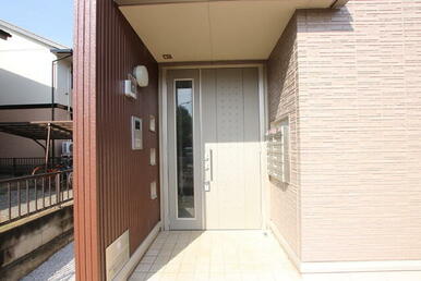 住まう人を迎えるエントランス！