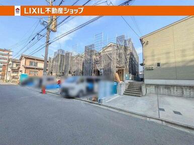 前面道路です。接道状況　西側　5.2ｍ　撮影1/16