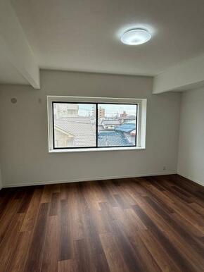 「3F納戸」別角度からのお写真です。