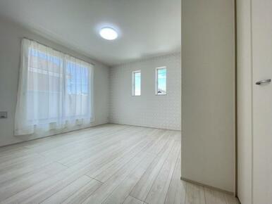 2階にはお部屋が3部屋！全部屋に収納が付いています＾＾