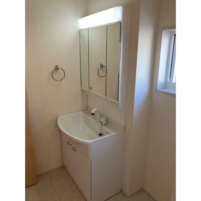 毎朝の寝癖チェックもおまかせ（2号棟）