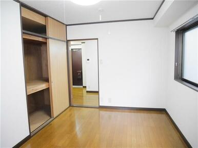 南向き角部屋（２面採光）