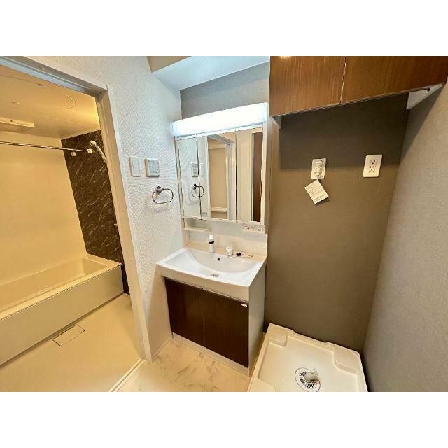 洗髪洗面化粧台