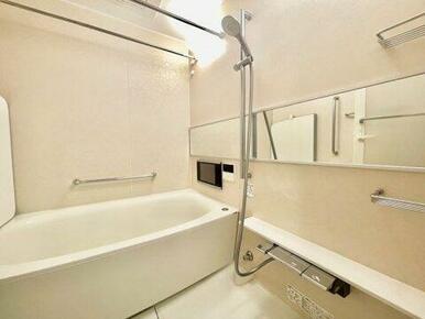 ゆったり過ごせるお風呂です