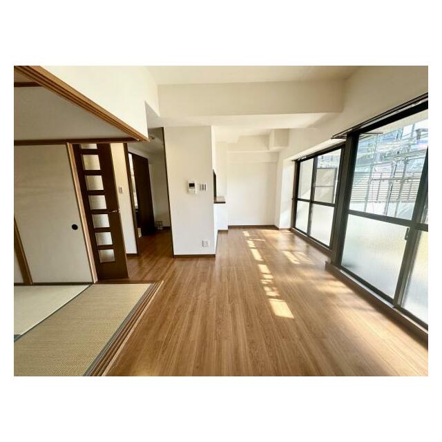 リビングダイニング