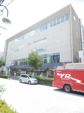 ＭＥＩＤＩ－ＹＡ　ＳＴＯＲＥ