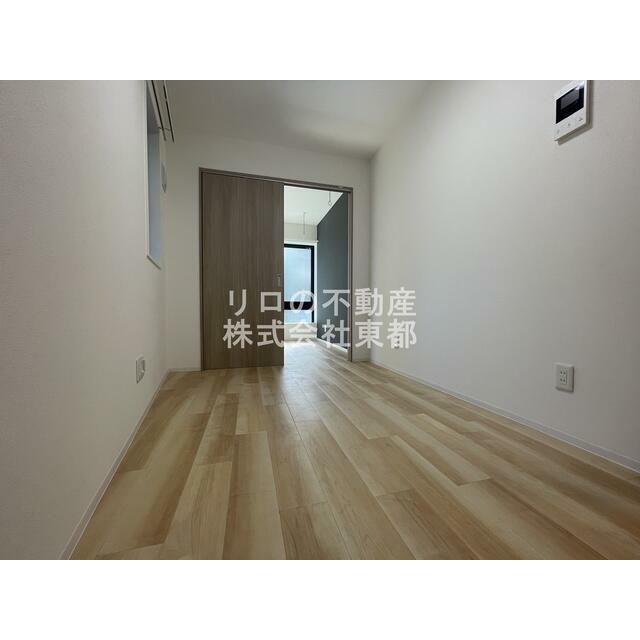 広いリビングでゆったりくつろげる憩いの空間♪