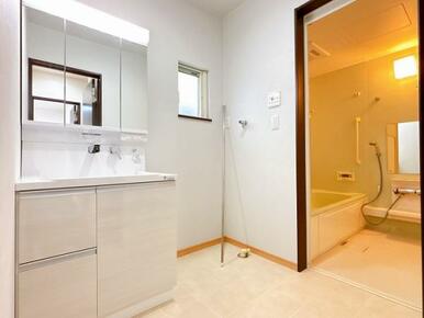 洗面脱衣所の様子です