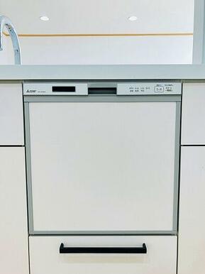 「キッチン」食洗器新品交換済みです。