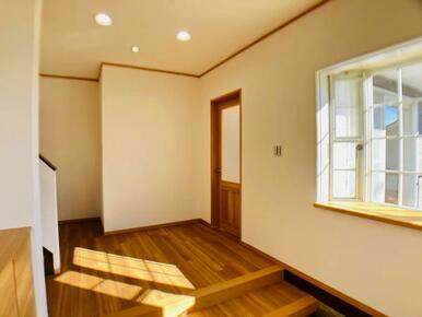 「玄関」玄関ホールの様子です。