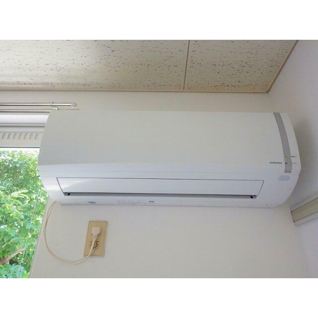 嬉しいエアコン付き！