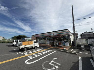 セブンイレブン越谷七左町7丁目