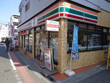 セブンイレブン世田谷給田店