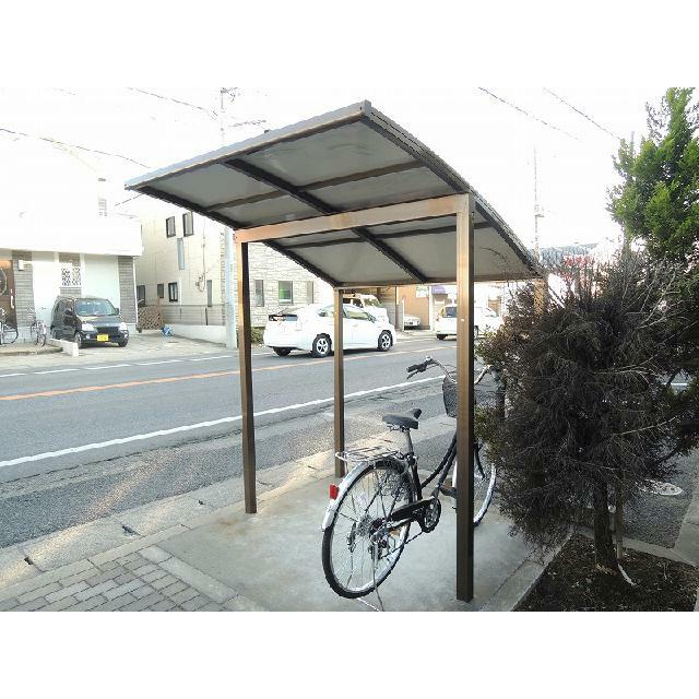 屋根付き駐輪場