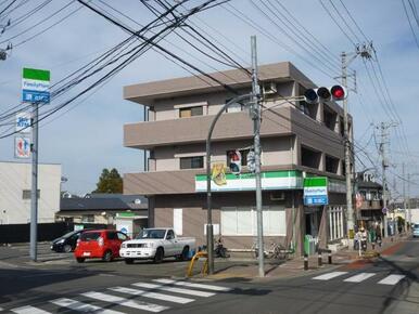 ファミリーマート宮城野原町店