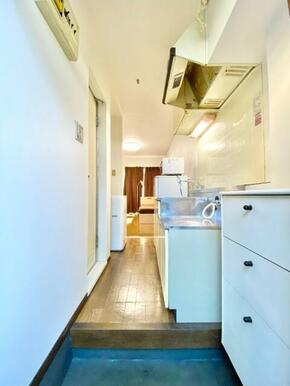 玄関からみたお部屋♪