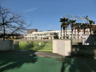 豊橋市立松葉小学校