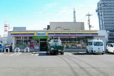 ミニストップ小山本郷店