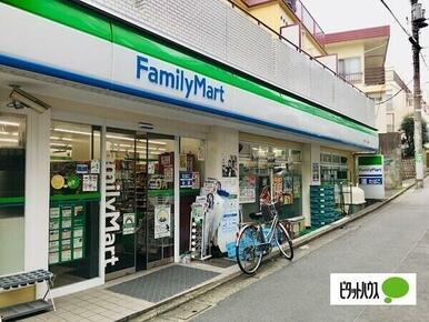 ファミリーマート笹塚三丁目北店