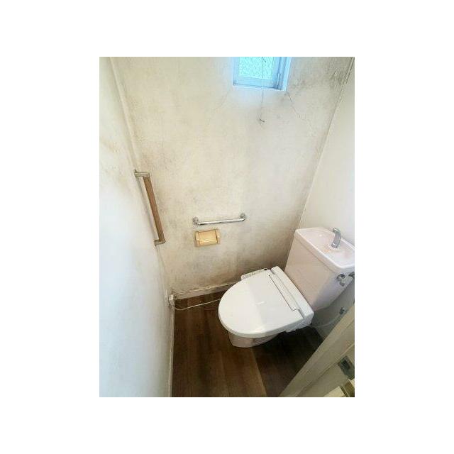 コンパクトで使いやすいトイレです。（2025年8月撮影）