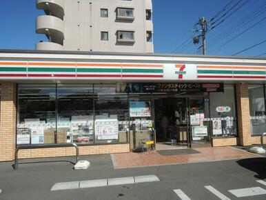 セブンイレブン坂戸泉町店