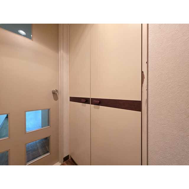 シューズボックス