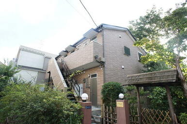 閑静な住宅地でゆったりライフスタイルを満喫してください♪