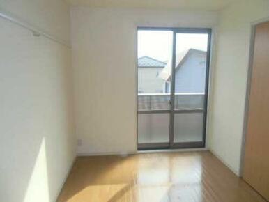 居室・バルコニー