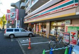 セブンイレブン横浜梅が丘店