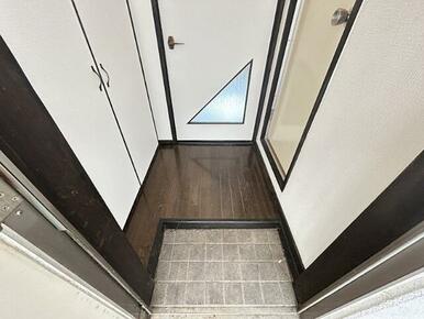 ※写真は別号室のものです。