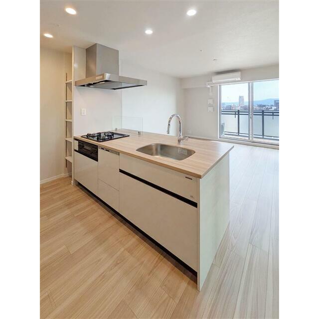 （参考）１４０２号室〈Ｗｈｉｔｅ〉　キッチン