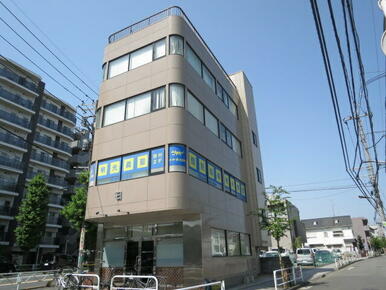 鉄骨鉄筋コンクリート造　地下１階建て、地上４階建て