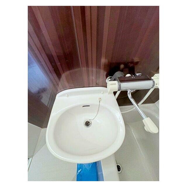 身支度にも便利な洗面台