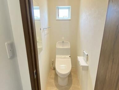 ２階約７．８帖洋室　ウォークイン