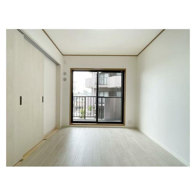 「洋室約６帖」